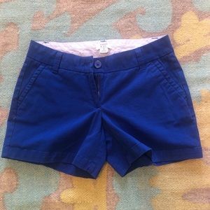 Crown&Ivy royal blue shorts size 0P perfect condition